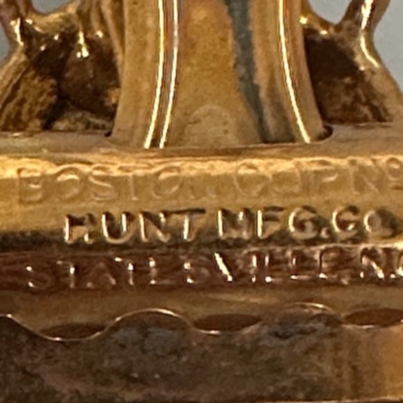 Red and Gold Ladybug Vintage Clip - Picture 3 of 10